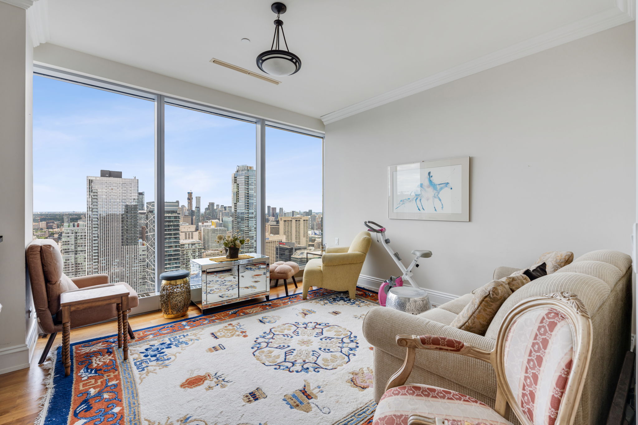 Toronto Ritz Carlton suite before staging